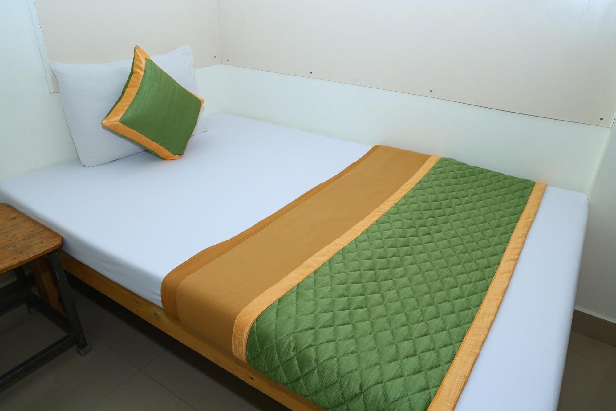 Royal Green Airport Transit Accommodation Chennai Exterior foto